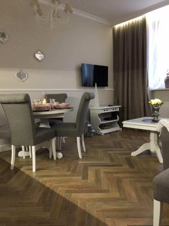 Family Sauna Sienkiewicza: Comfort With Private Kielce